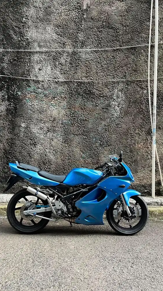 NINJA RR OLD 2004 CBU