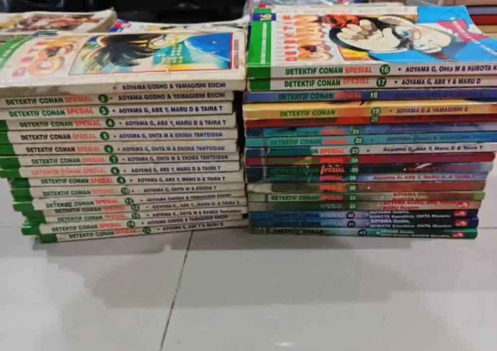 komik detektif conan special dan doraemon