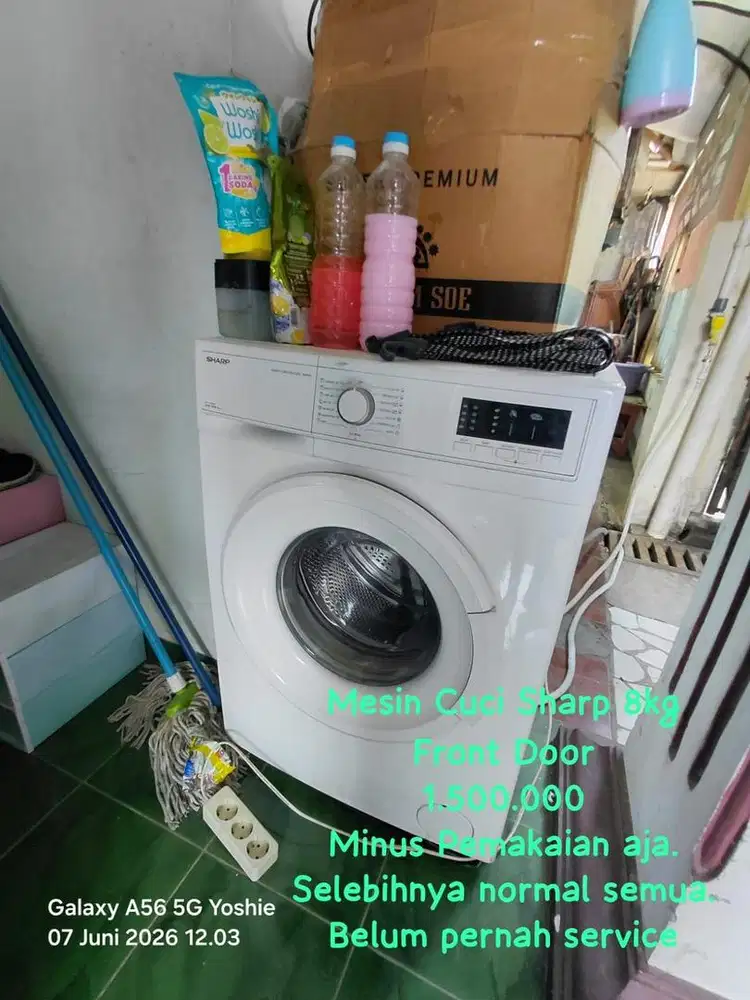 Mesin cuci dan meja tv
