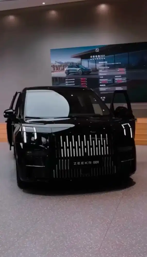 ZEEKR 009 AWD FLAGSHIP
