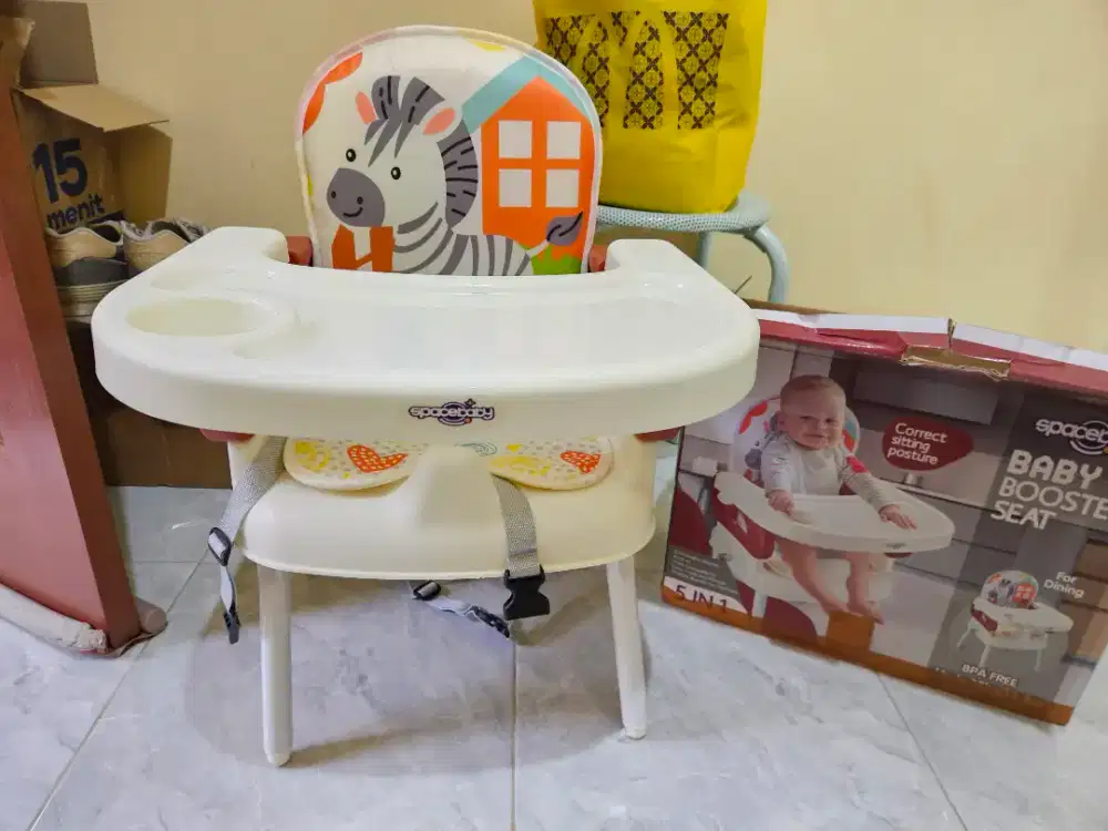 Baby Chair - Spacebaby Folding Booster Seat SB 518