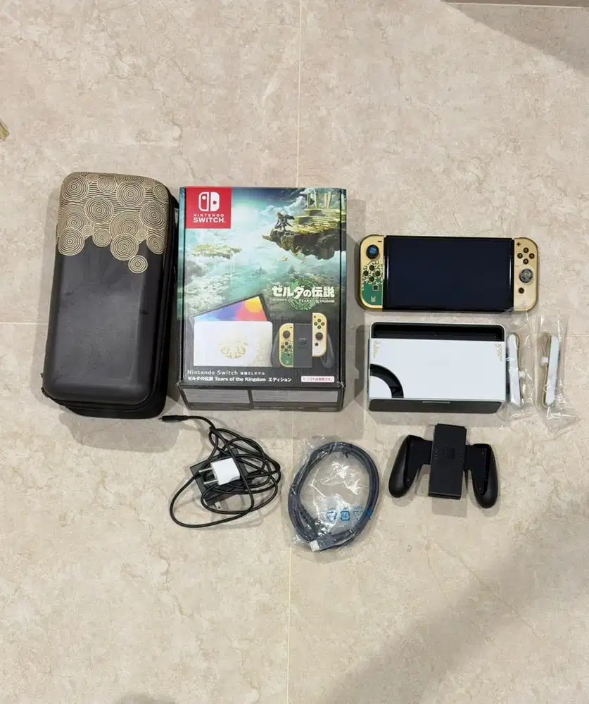 Nintendo Switch V2 Zelda