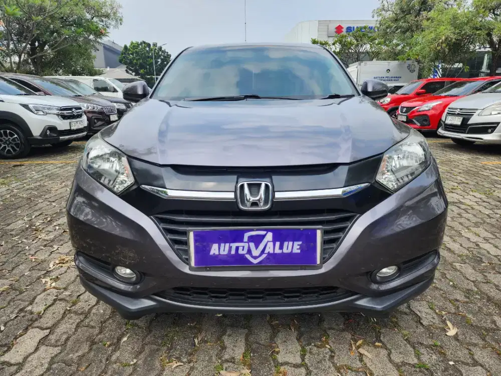 Honda HRV E CVT 2018 Abu Metalik Istimewa