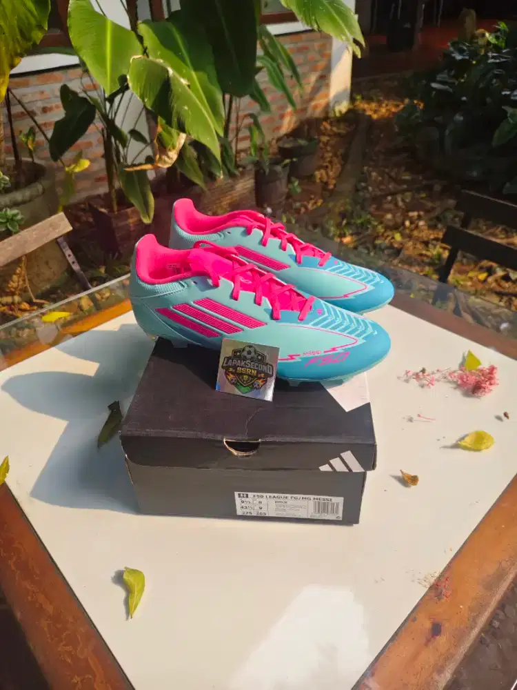 sepatu bola adidas f50 league fg messi