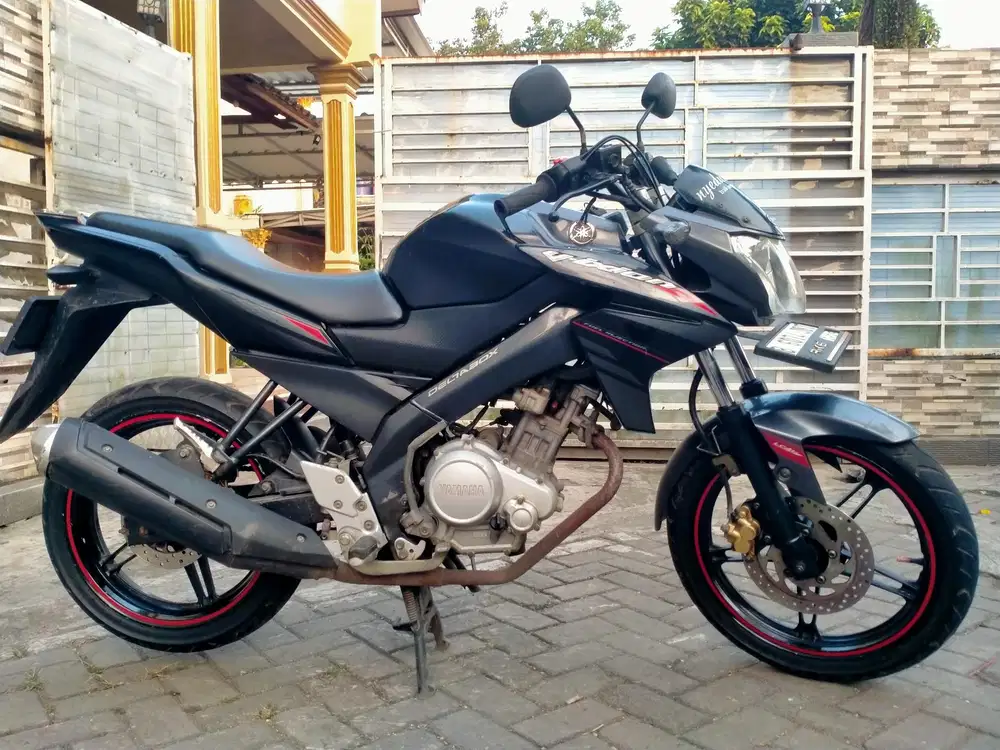 Vixion new pajak hidup lengkap motor sehat keterangan detail dibawah