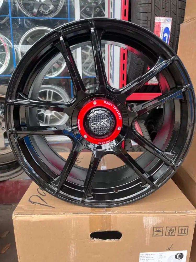 Oz racing ring 18 lebar 8 pcd 5x100 dan 5x112 ET 42