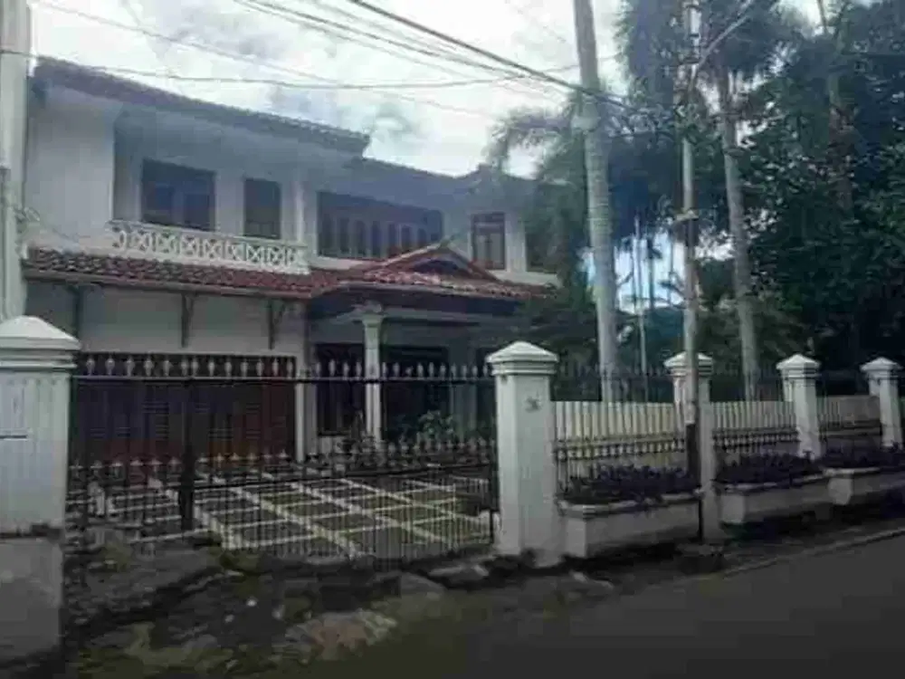 Rumah Besar 2 Lantai LT 738 m² Gandaria Utara – Lokasi Premium Jakarta Selatan