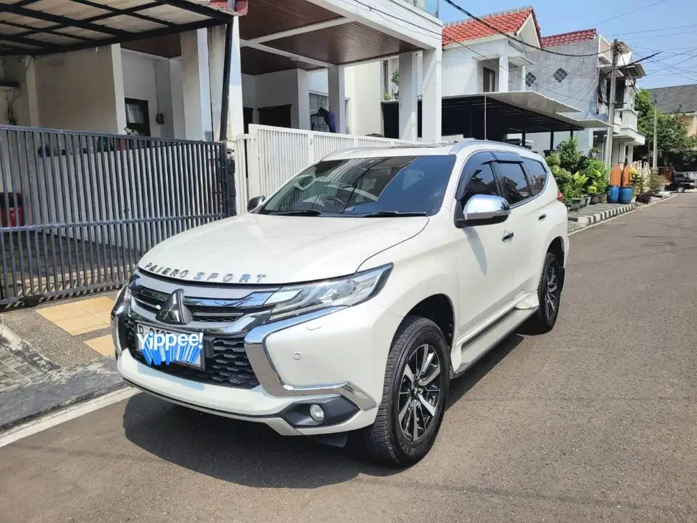 Pajero Sport Dakar 2.4, Matic, Diesel Turbo 4X2, Sangat Terawat KM low