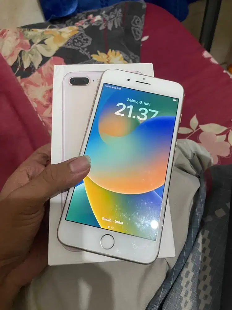 iphone 8+ 64GB jual murah