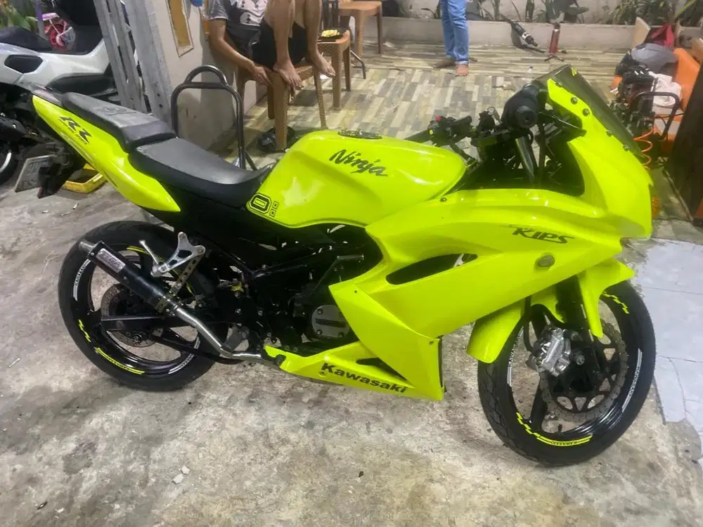 Kawasaki Ninja RR New 2012