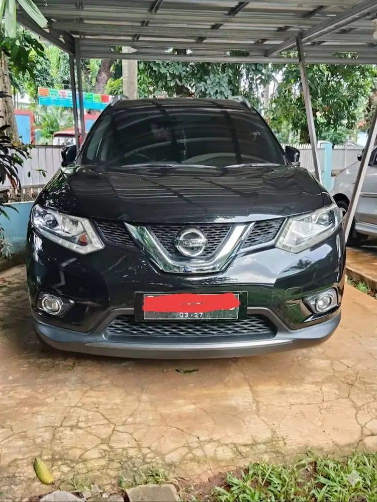 Mobil Nisan X-Trail 2017 2.500cc