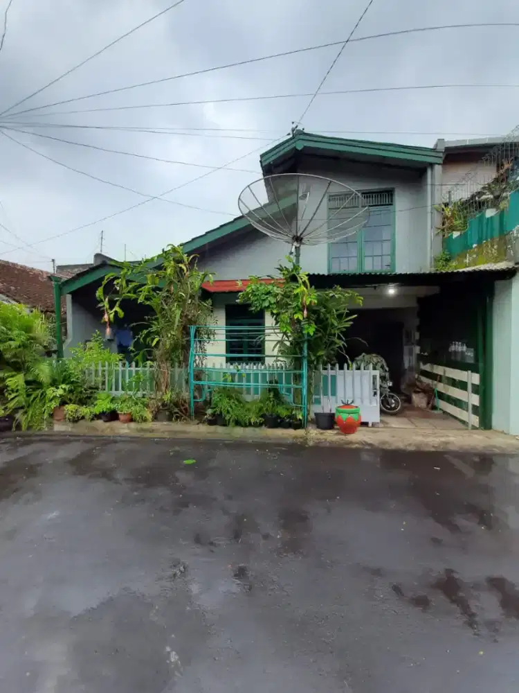Rumah Asri dekat AKMIL, Magelang