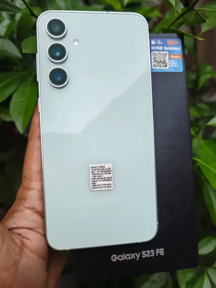 Samsung S23 FE 8/256 Mint Like New