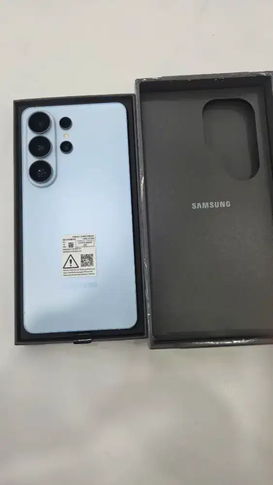 Samsung galaxy S26 ultra 12/256