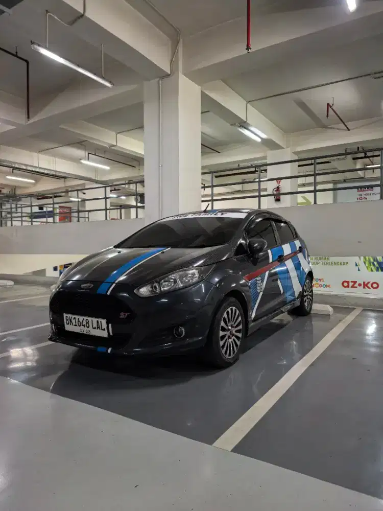 Ford Fiesta Tahun 2014 1.5 MT