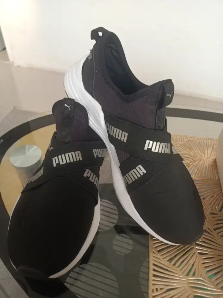 Sepatu Puma Wired Run Slip-On