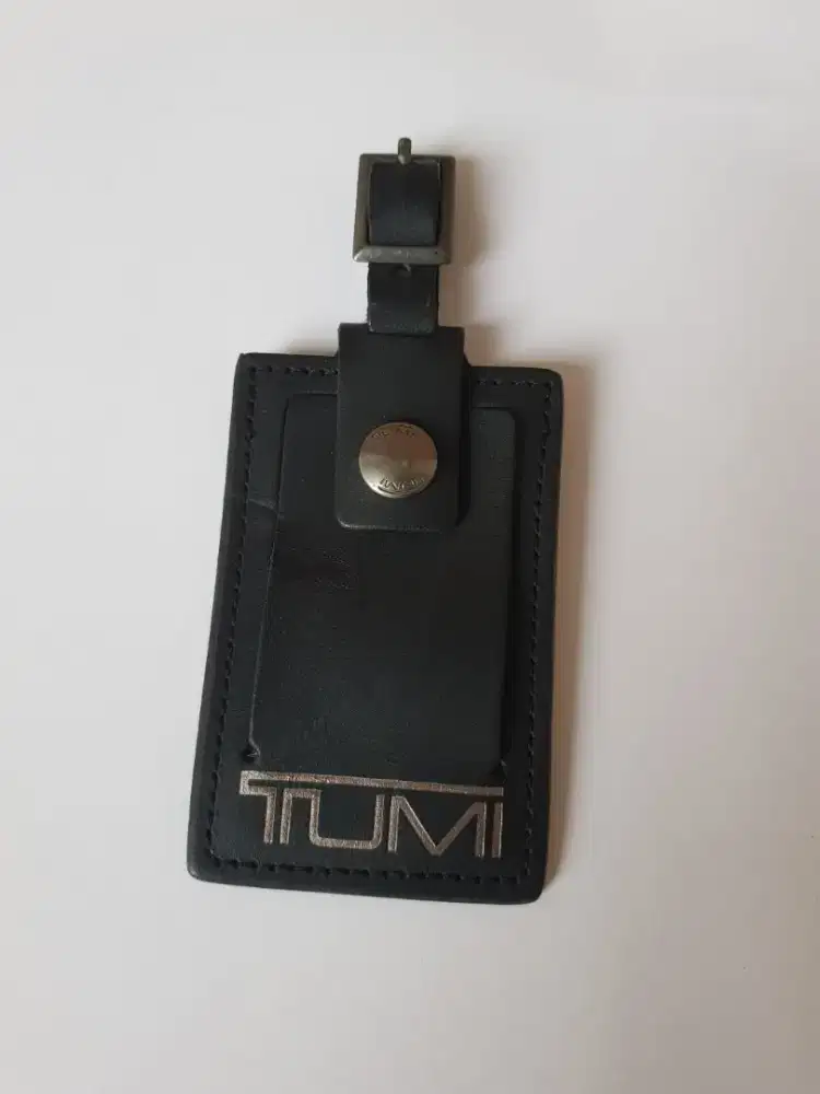 Luggage tag koper tumi