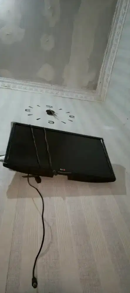 TV LCD LG 21inc