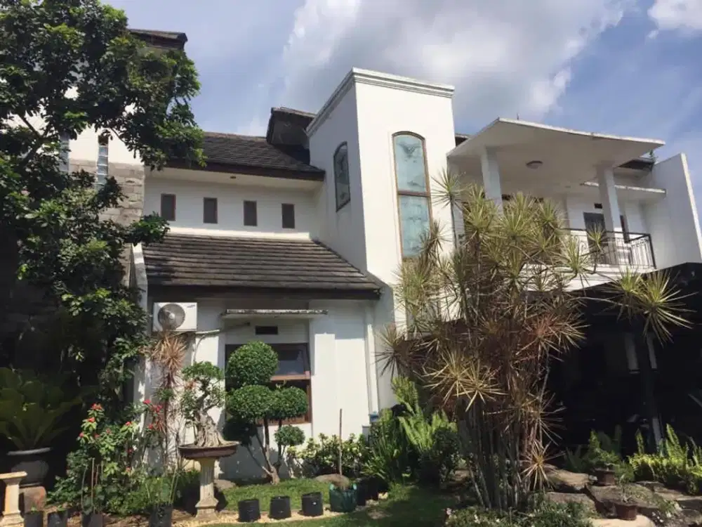 Btg@DIJUAL RUMAH MEWAH STRATEGIS SAYAP SOEKARNO HATTA POSISI HOOK komplek Palem permai soetta