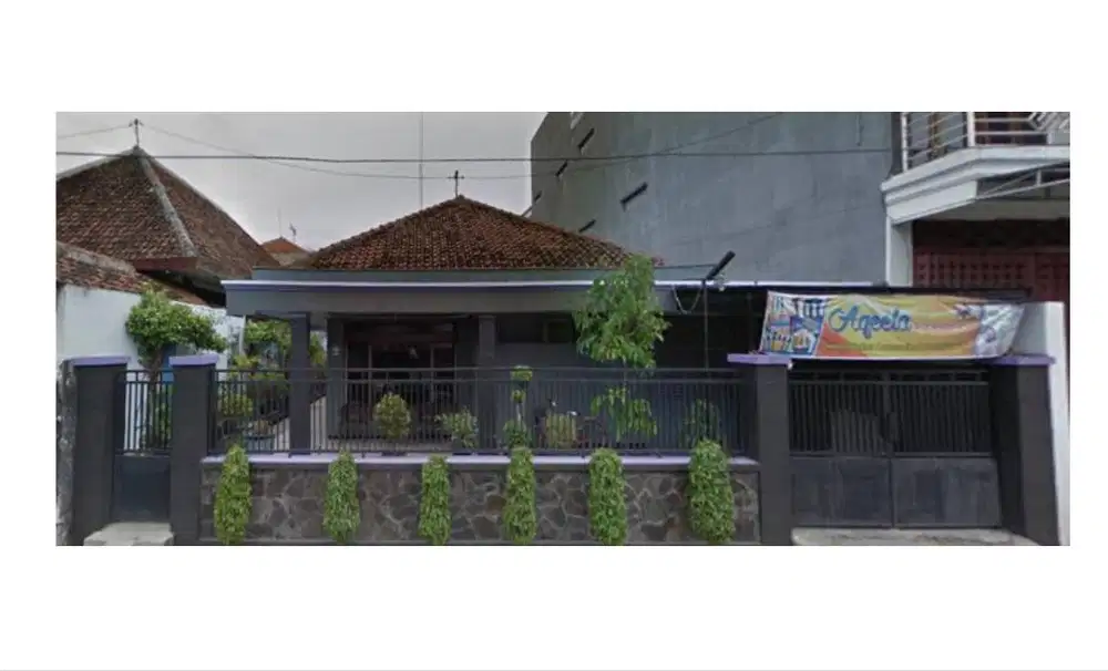 DIJUAL RUMAH 1 LANTAI, LOKASI DALAM KOTA (NGANJUK).