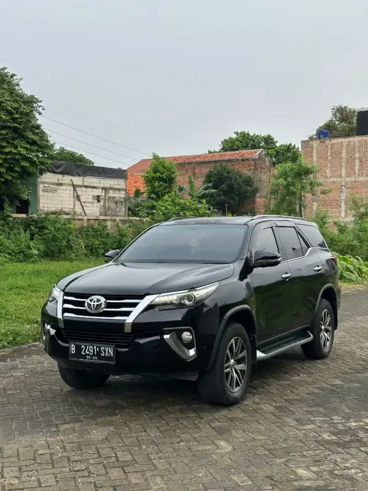 FORTUNER VRZ 4X2 AT 2016 (HAGA CASH)