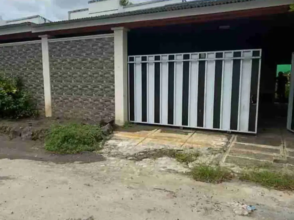 Jual Rumah di Perum gpi. jl mawar, Manado