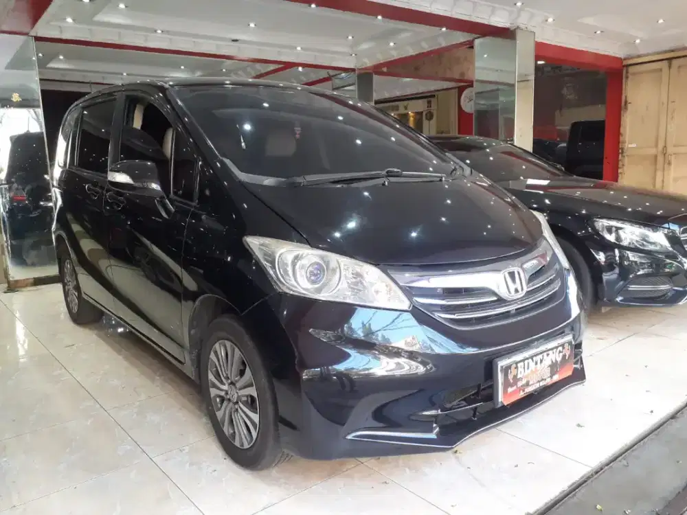 HONDA FREED S AT 2013 AC DOUBLE / MODEL THN 2014 [BINTANG MOTOR]
