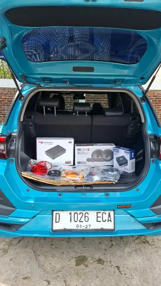 alarm remot kamera mundur sensor parkir peredam suara audio mobil