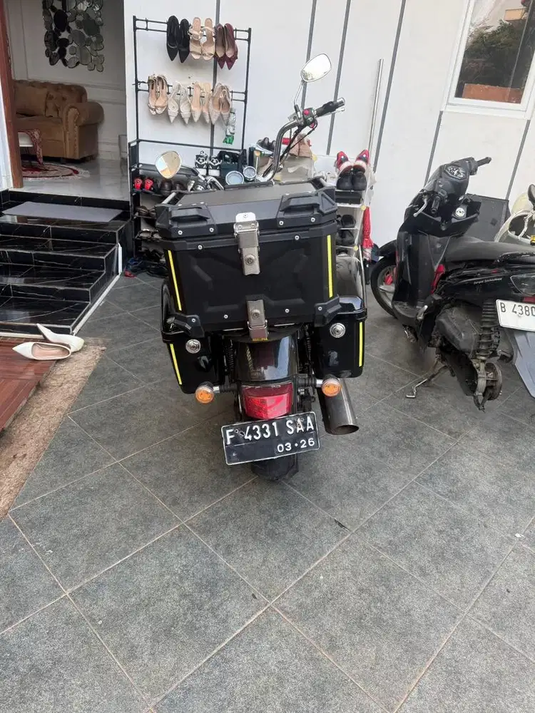 Motor mewah SM port V 16