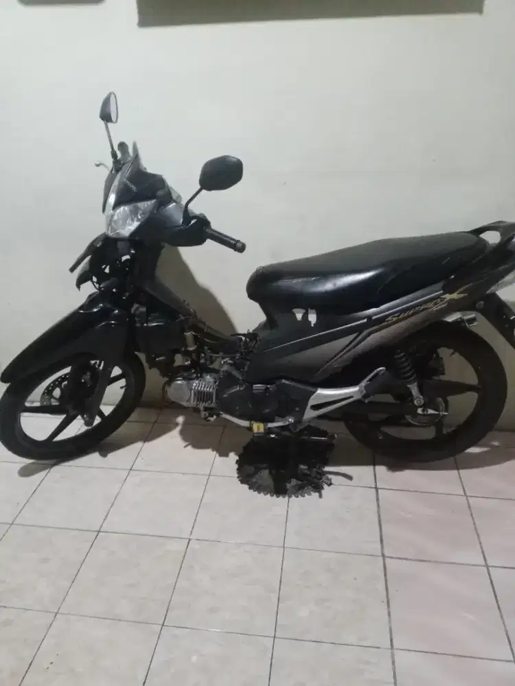 SUPERA X125 INJEKSI TAHUN 2009