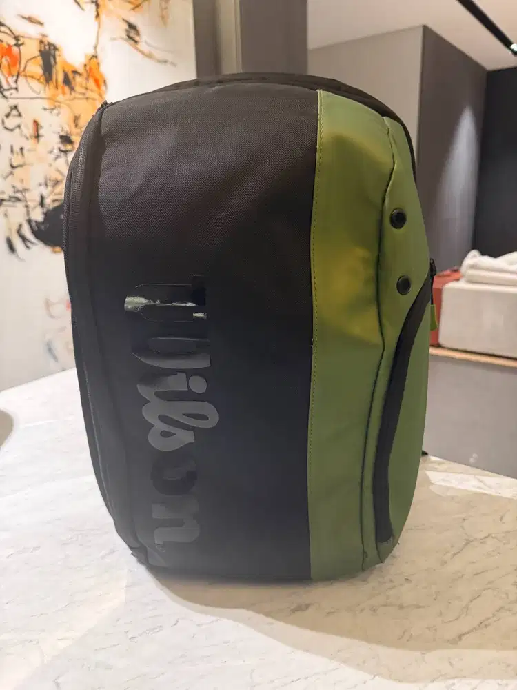 WILSON SUPER TOUR TENNIS BACKPACK – BLACK/GREEN (LIKE NEW)