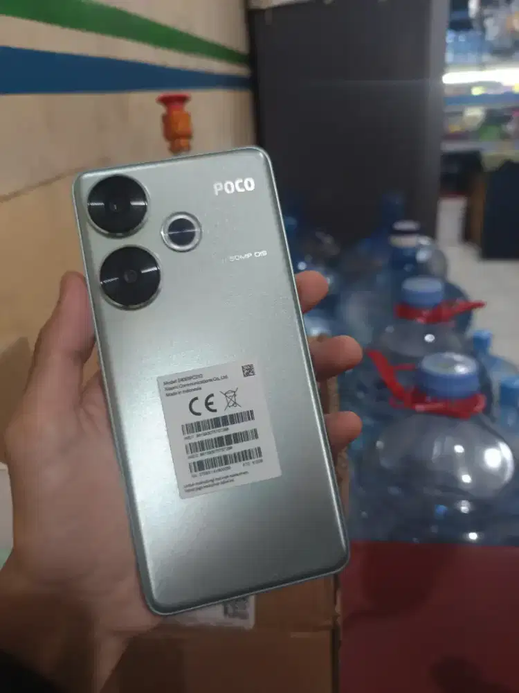 Poco f6 12/512 fullset mulus