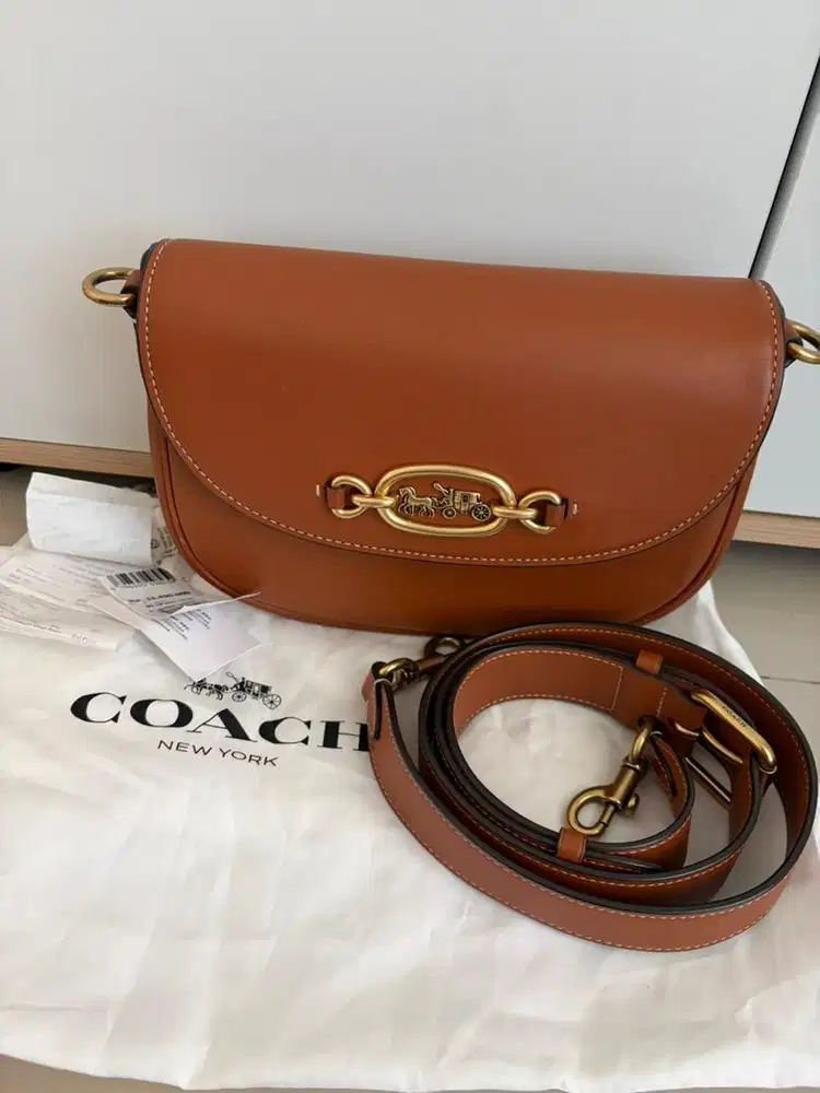 Prelove Tas Coach