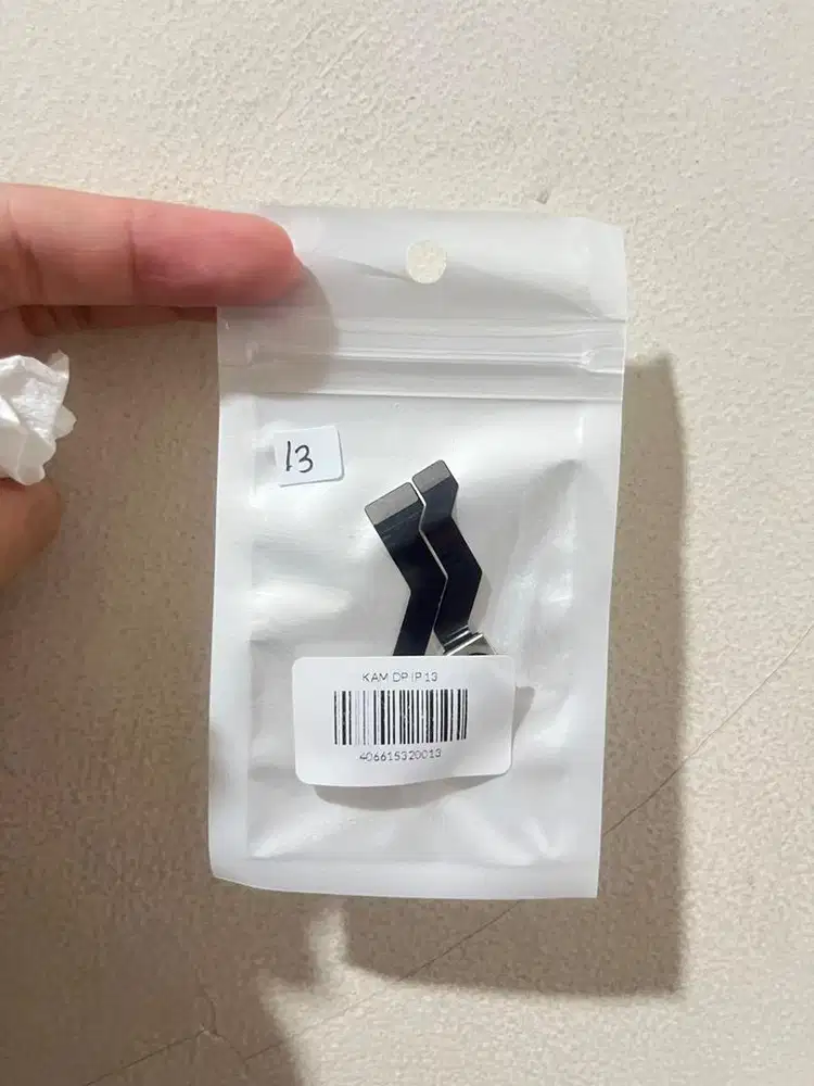 Kamera Depan iPhone 13