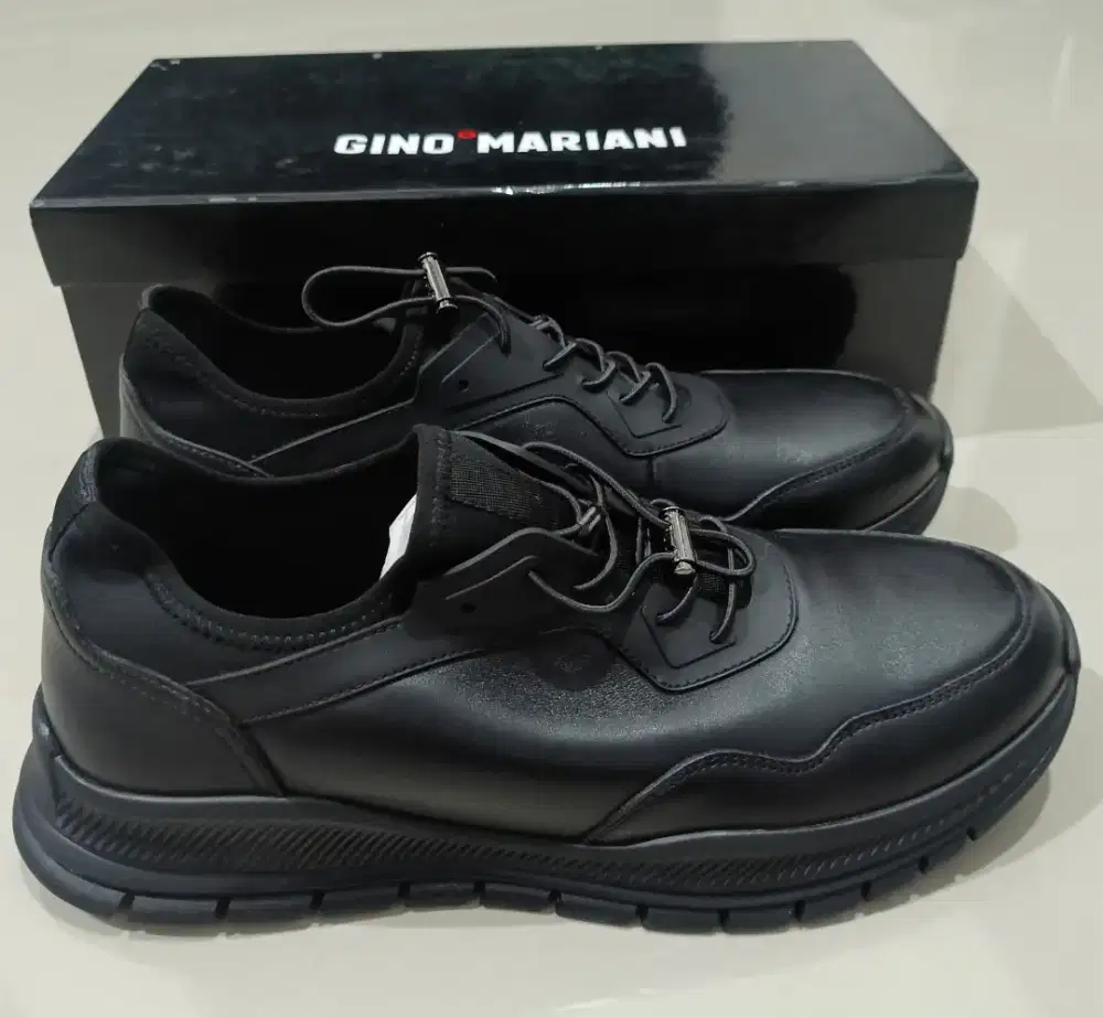 Di jual Sepatu Baru blom pernah di pakai,.harga second