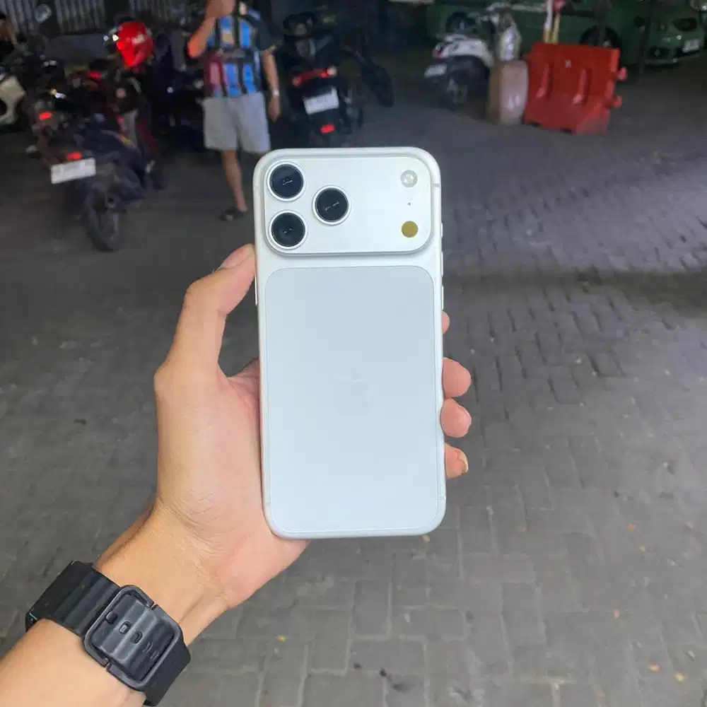 Iphone 17 promax 256gb silver ex inter all operator