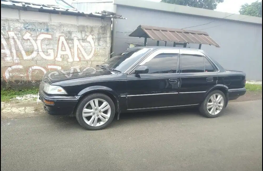 Toyota Corolla 1989 Bensin