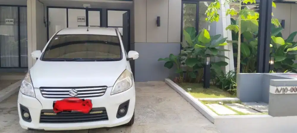 Dijual ertiga putih 2014 bensin at, apa adanya nego