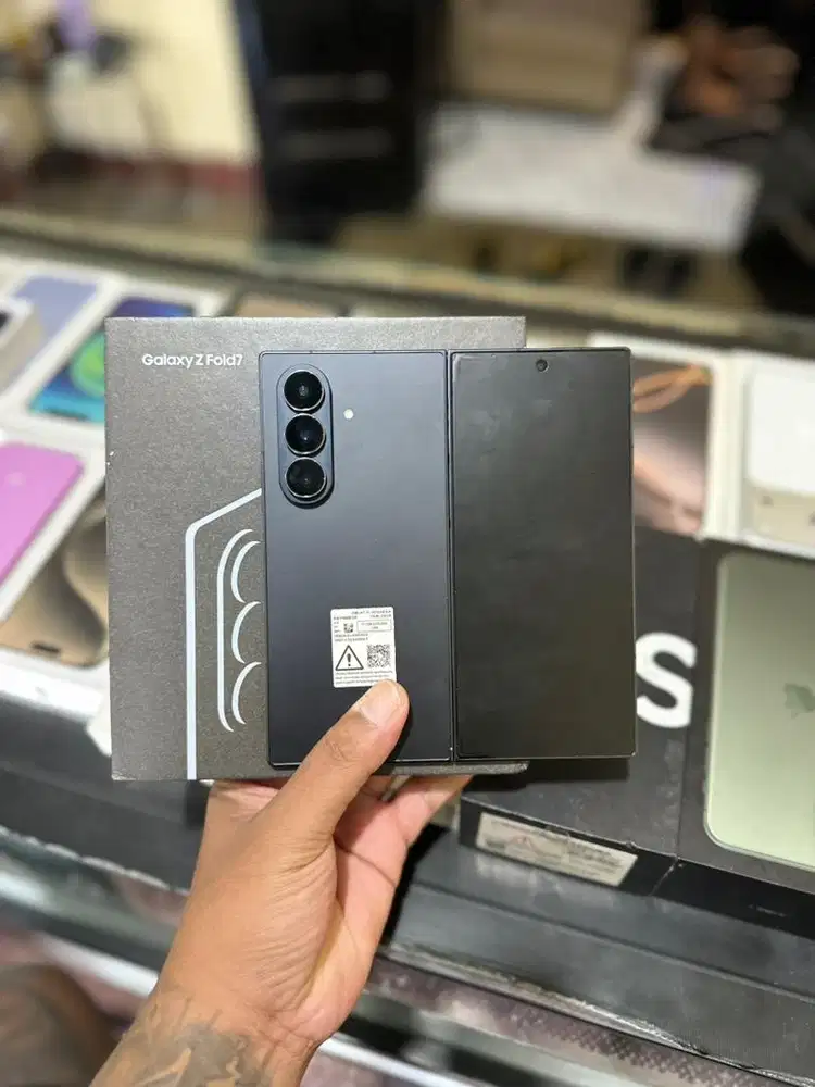 Samsung Zfold 7 12/256Gb Resmi sein