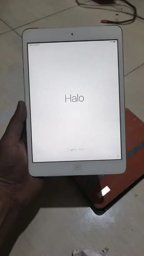 DI JUAL CEPAT IPAD MINI WIFI ONLY BYPASS NEGO HALUS MULUS