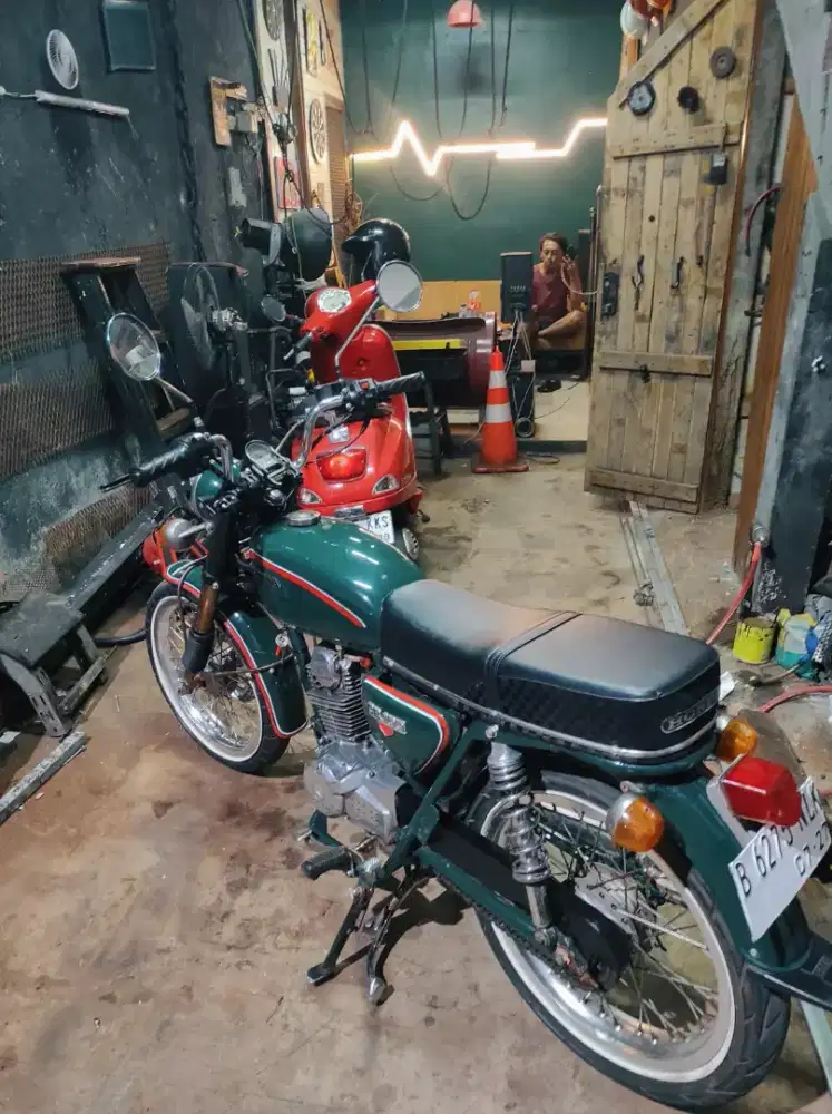 Honda cb 100 basic gl series