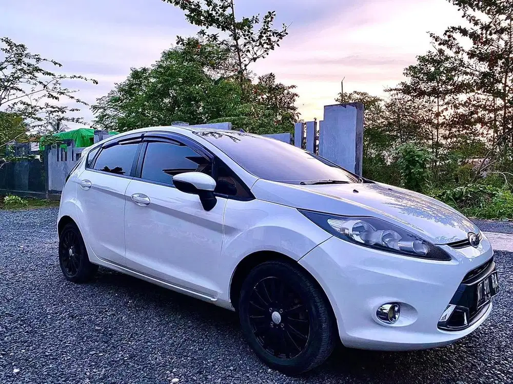 ford fiesta 1.4 trend 2011
