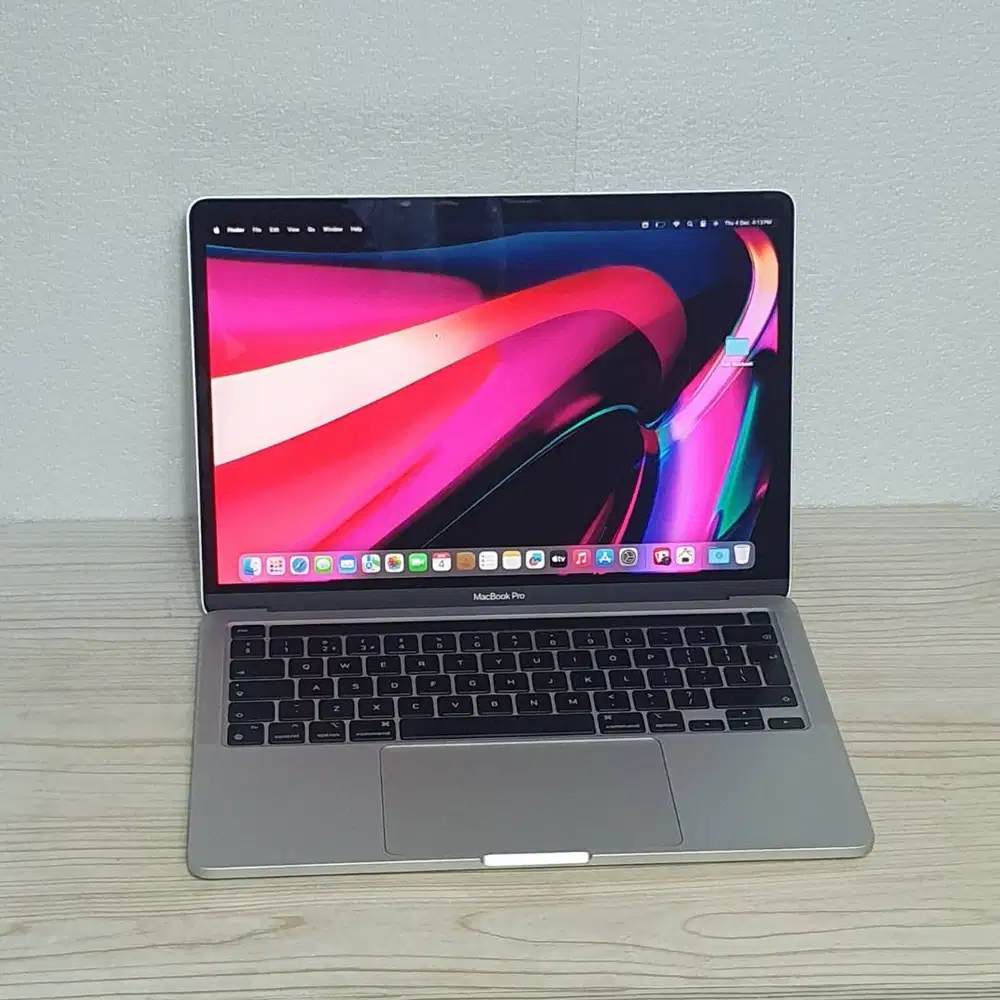 MacBook Pro 2020 A2289 Core i5 8/256GB Retina Touch Bar Full Normal