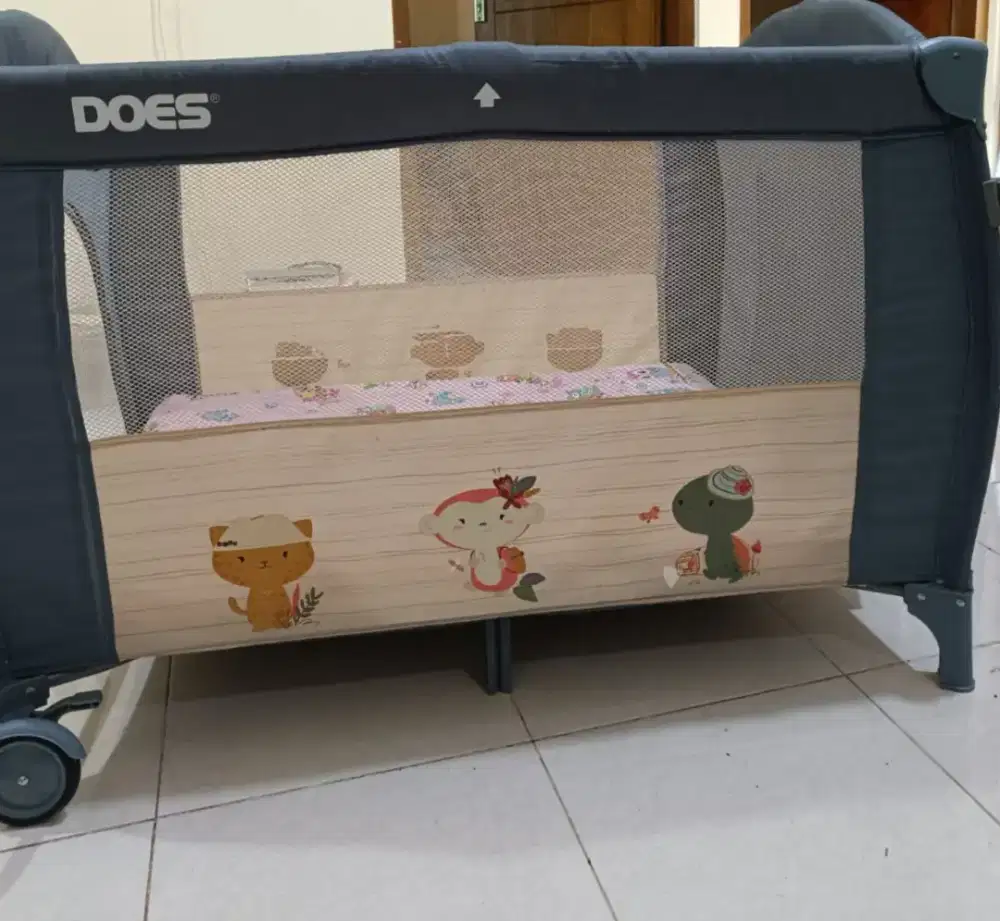 Preloved Baby Box Babydoes include kasur