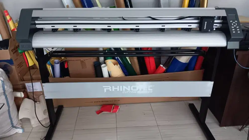 Dijual mesin cutting stiker Rhinotec 130XA
