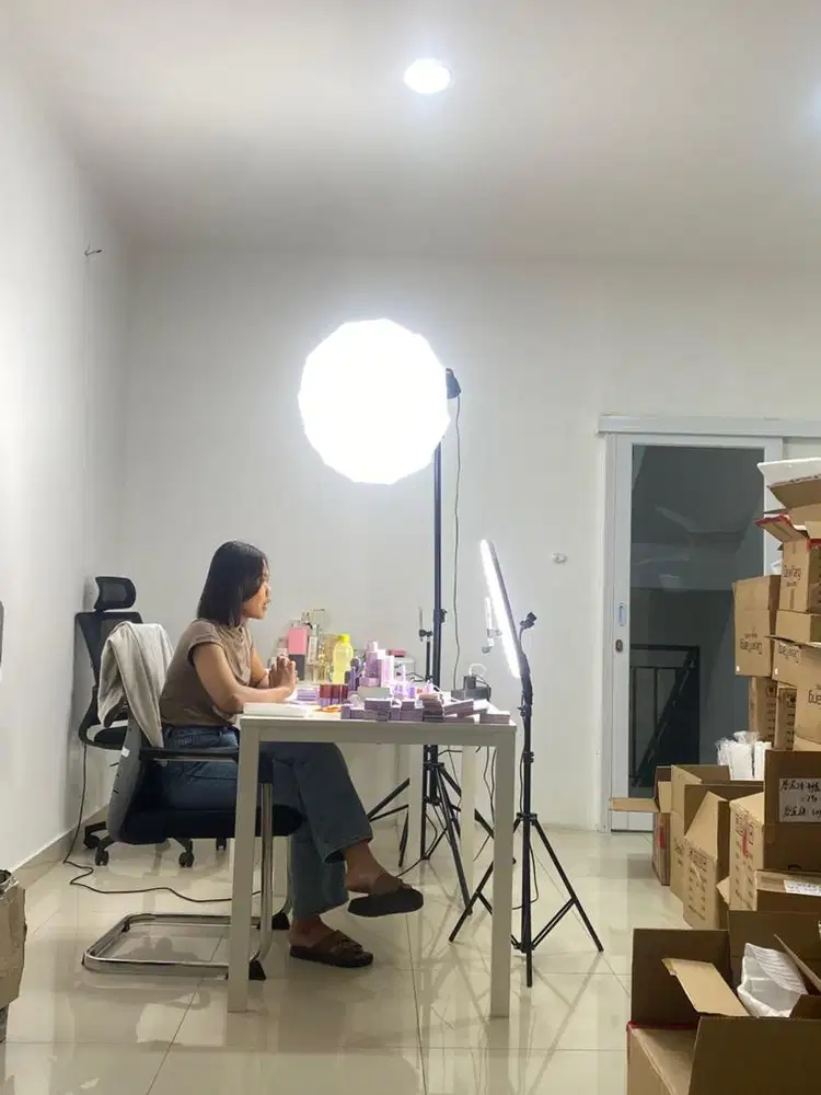 Art/ Asisten rumah tangga