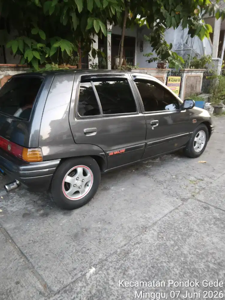 Daihatsu Classy Winner 1,3 Cc