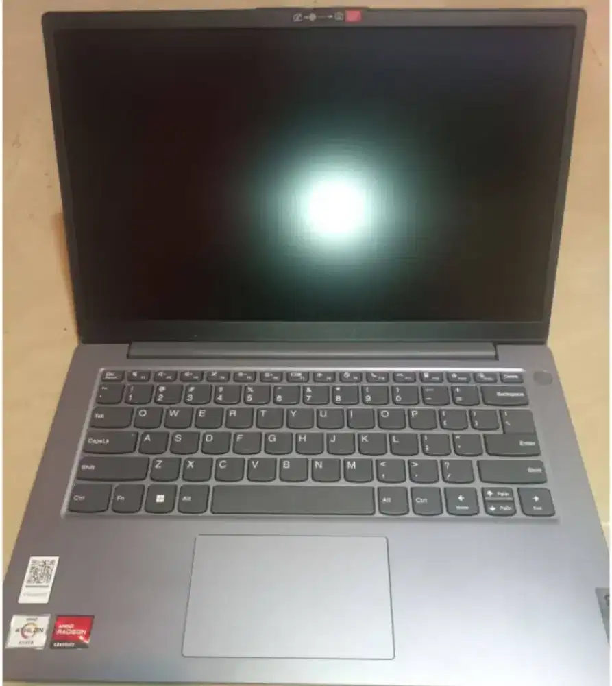LENOVO V14 G4 AMDRYZEN 5 7520U 16GBDDR5 512GB14.0FHDIPSWIN11ARCTICGREY