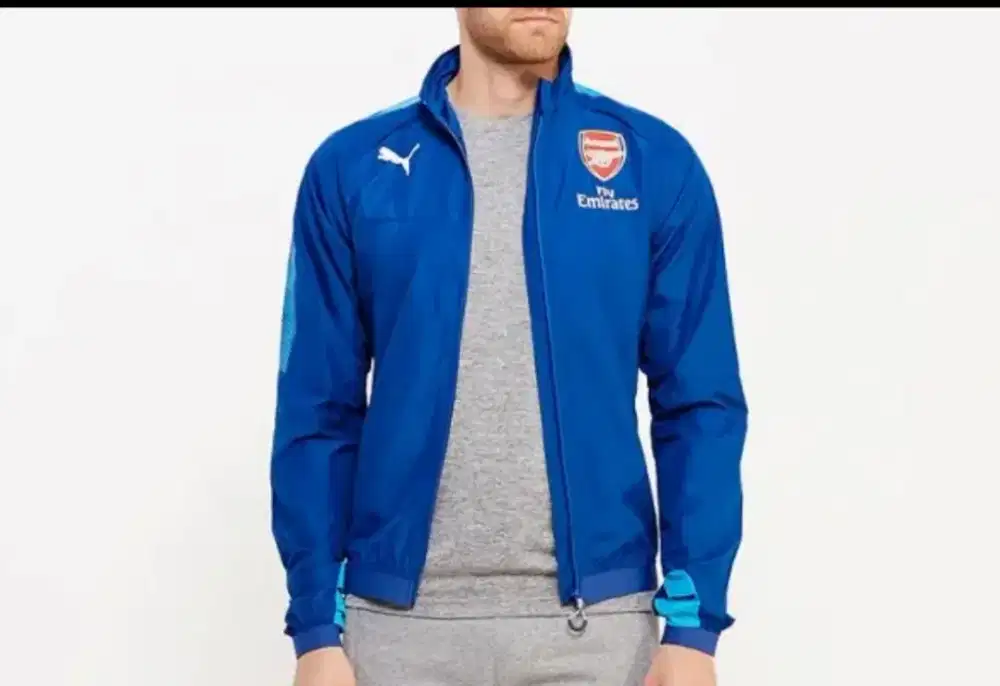 Jaket Arsenal Stadium Blue Original not Jersey