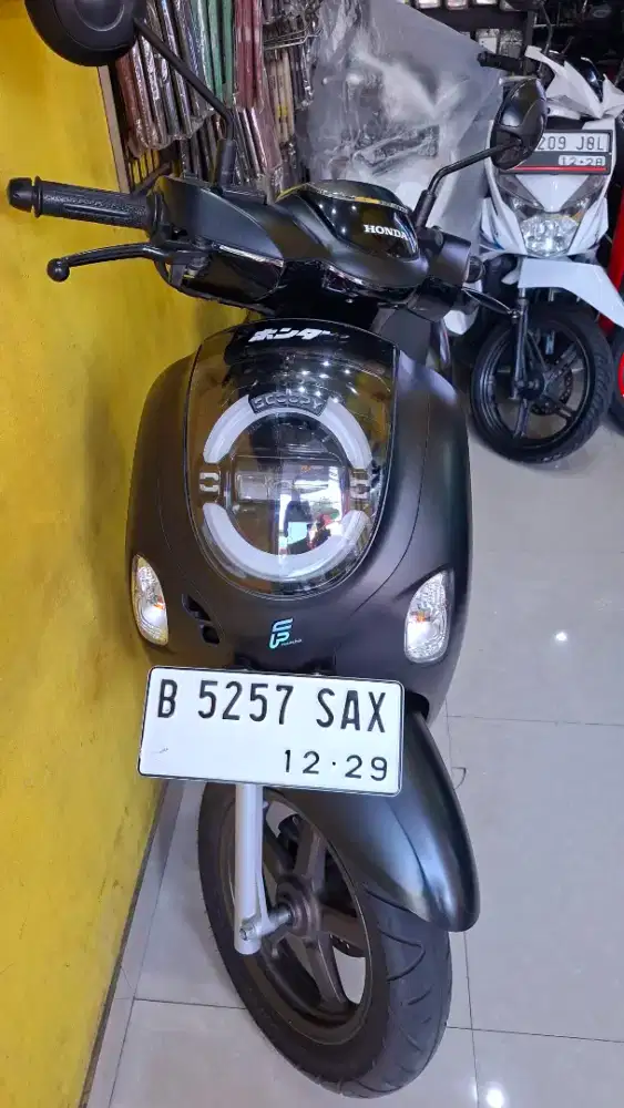NEW SCOOPY 2024 KEYLESS